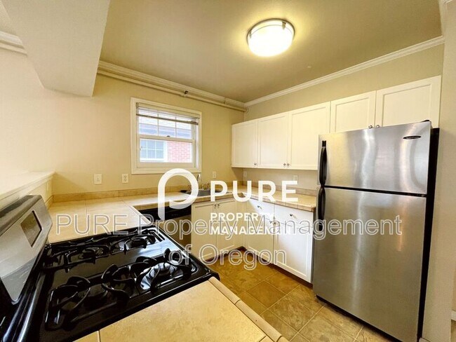Foto del edificio - 701 NE 28th Ave