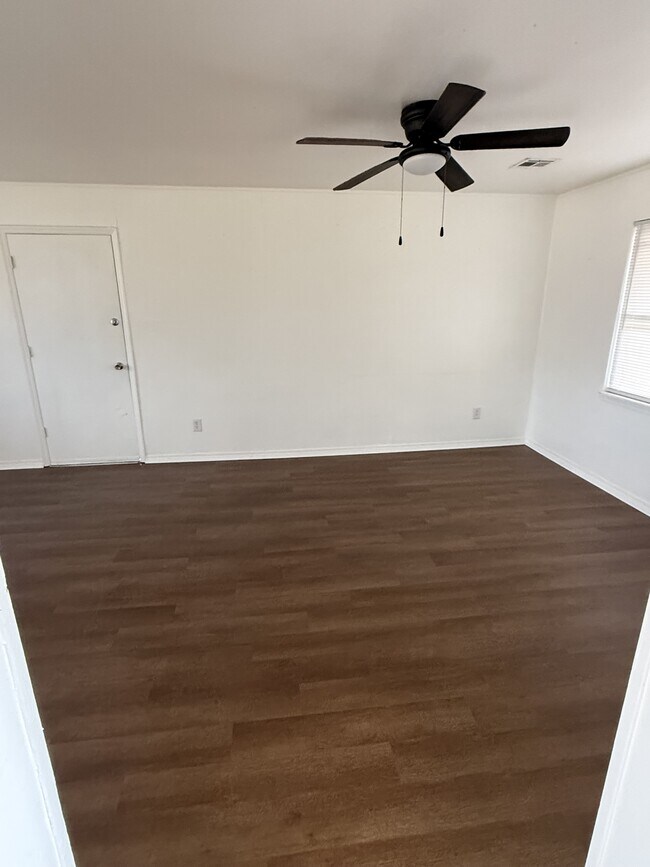 Foto del edificio - 108 Glenhaven Dr