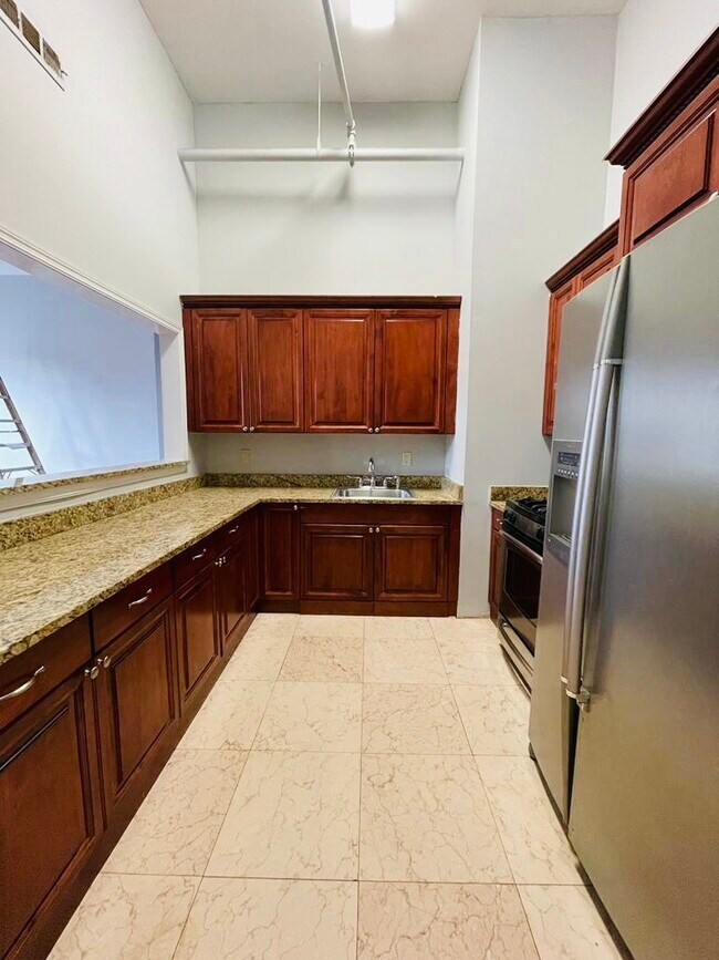 Foto del edificio - 850 Grand Ave