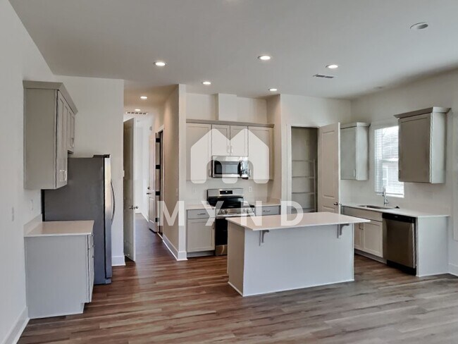 Foto del edificio - 928 Wainwright Ave