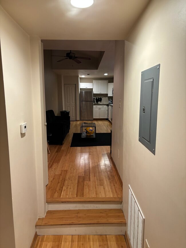 Foto del edificio - 14 S 14th St