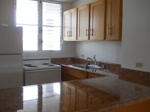 Building Photo - 99-060 Kauhale St