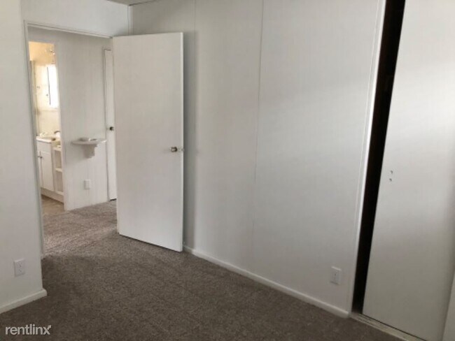 Foto del edificio - 3 br, 1 bath House - 2383 Virginia Rd.