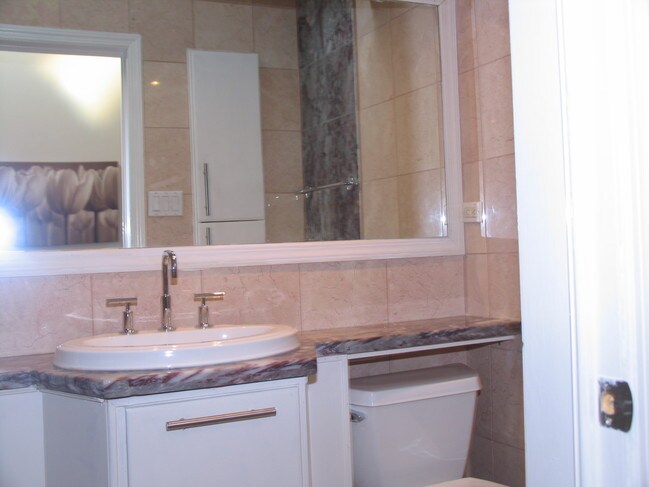 Foto del edificio - 114 Lincoln Pl