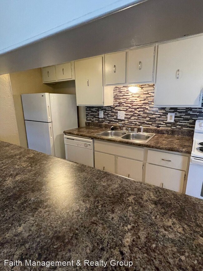 Foto del edificio - 1 br, 1 bath House - 6739 Quail Hollow Court