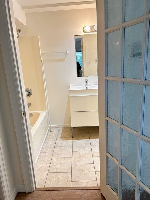 Photo du bâtiment - 423 Superior St