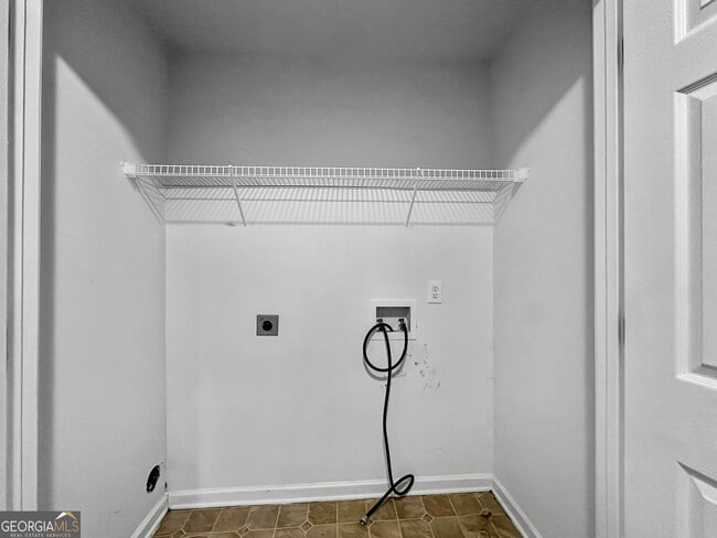 Building Photo - 4110 Robin Cir