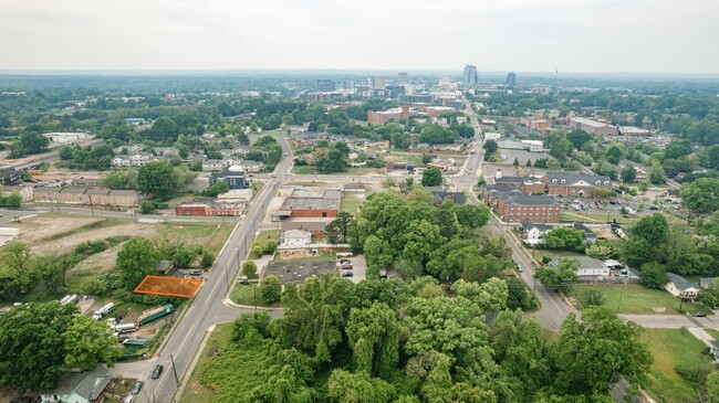 Building Photo - 1310 Angier Ave, Durham, NC 27701