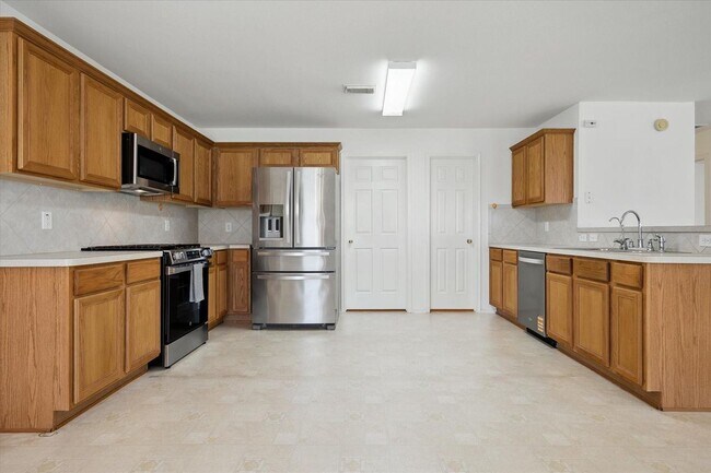 Foto del edificio - 15627 Haleys Landing Ln