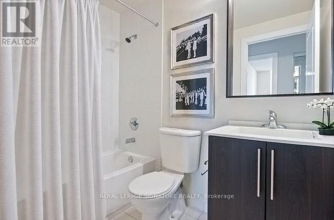 Building Photo - 105 Harrison Garden Blvd