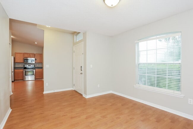 Building Photo - 12860 Ellis Island Dr