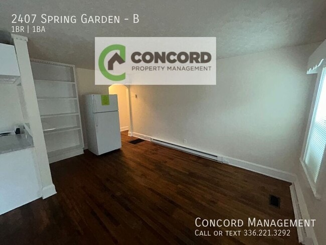 Foto del edificio - 2407 Spring Garden St