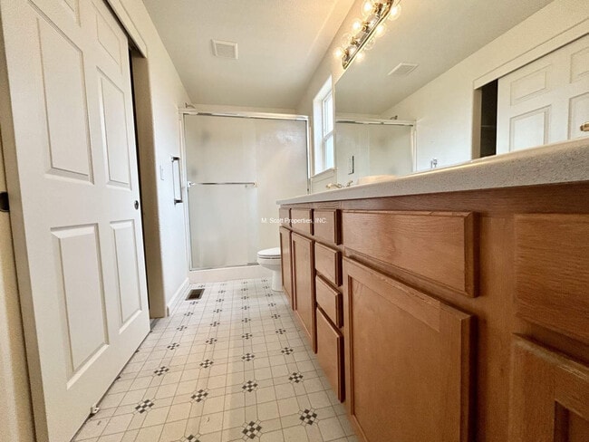 Building Photo - 23 Conner Way