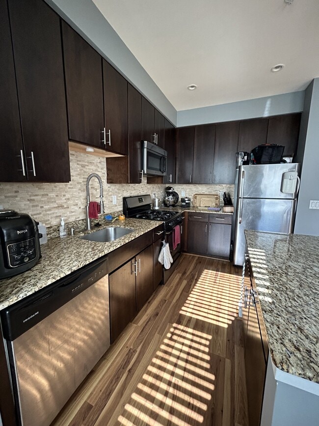 Foto del edificio - 2524 Sheridan Rd SE