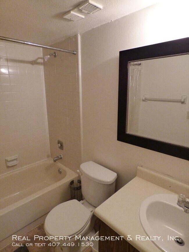 Foto del edificio - 2 BR / 2 BA Condo Walk to UCF