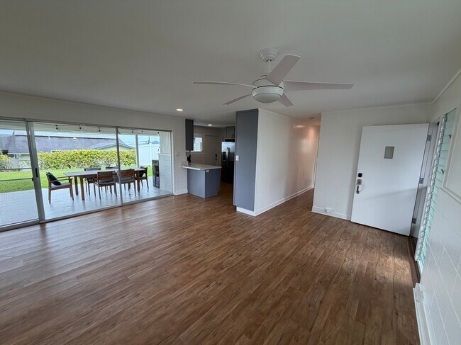 Foto del edificio - 45-005 Malulani St