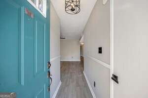 Building Photo - 9432 Cypress Ln