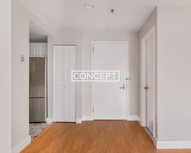 Building Photo - 15 N Beacon St