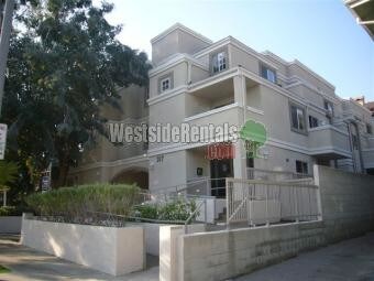 Primary Photo - 317 E Del Mar Blvd