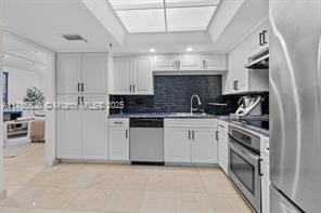 Building Photo - 520 Brickell Key Dr