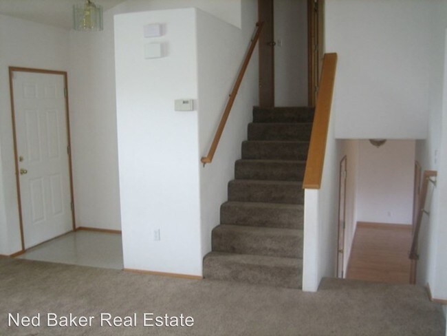 Building Photo - 3 br, 2 bath House - 5945 Sagrada St N