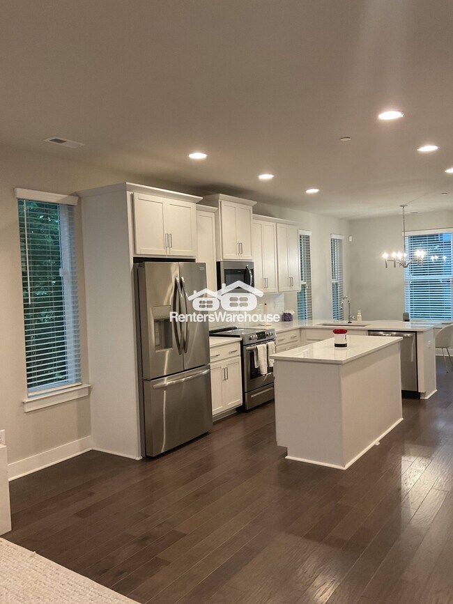 Foto del edificio - 1319 Millpark Ln