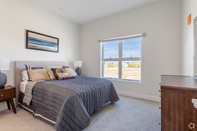 Interior Photo - One Newport