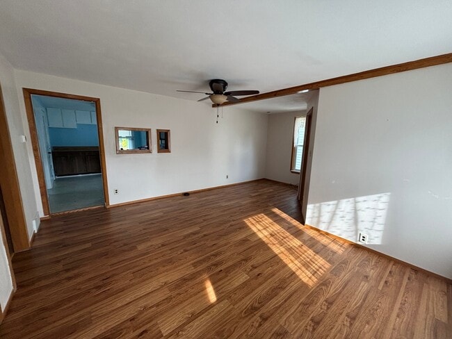 Foto del edificio - 318 Cramer St