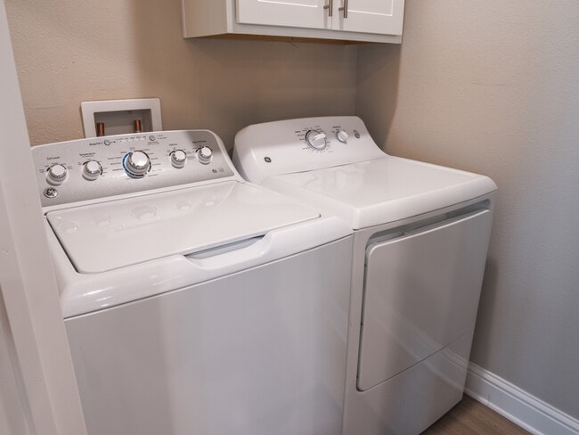 The Eagle: 3BR, 2BA- Kitchen - The Waters At Redstone