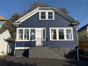 Building Photo - 5 Lynch St