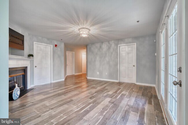 Building Photo - 9111 Gracious End Ct