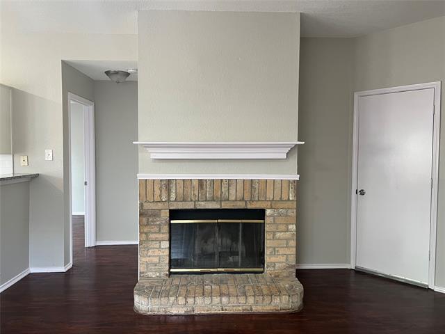 Foto del edificio - 10239 Blackjack Oaks Dr