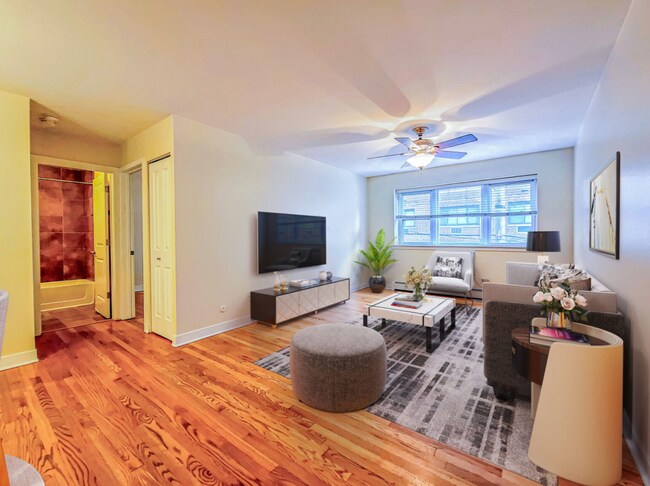 Foto del edificio - 630 W Wrightwood Ave