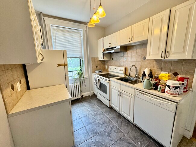 Foto del edificio - 6 Sutherland Rd