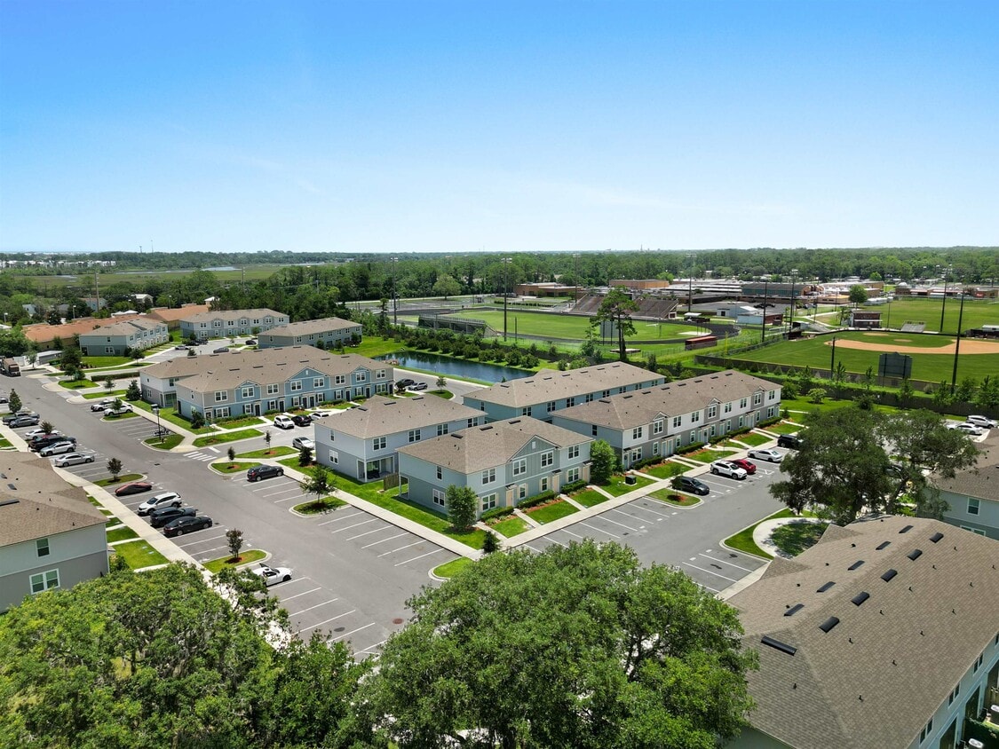 Primary Photo - 167 Whispering Brk Dr