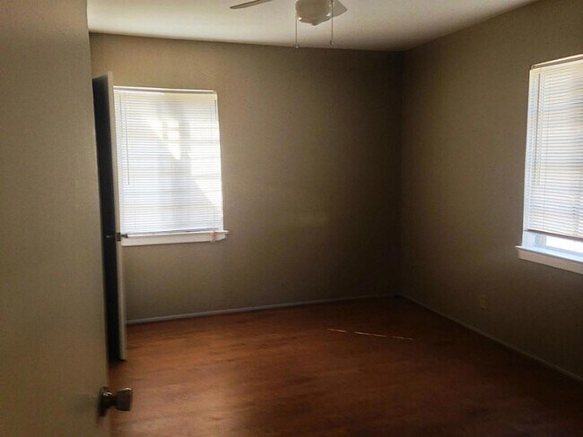 Foto del edificio - 5342 Leeland St