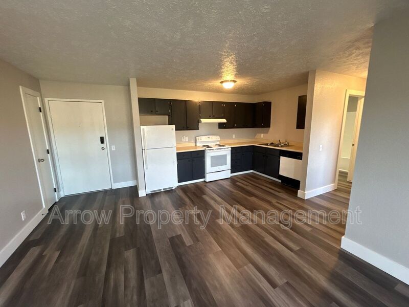 Foto principal - 940 27th St
