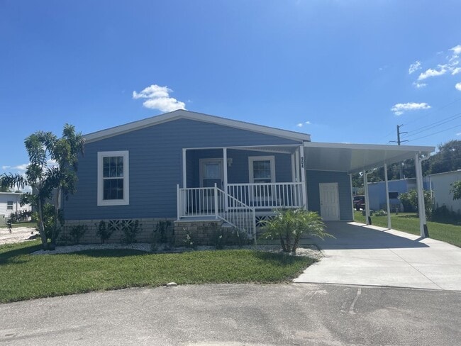 Building Photo - 904 W Xanadu Ave