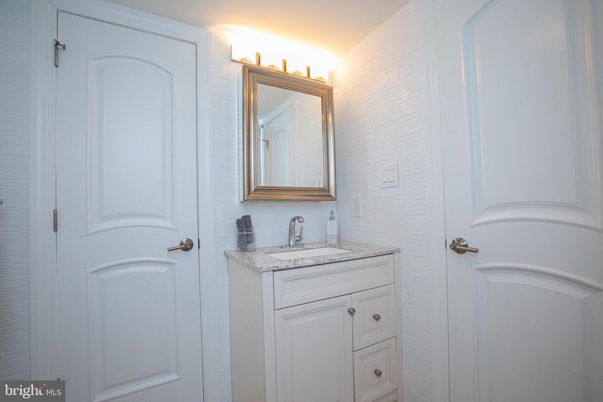 Foto principal - 2635 Stony Garden Rd