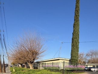 Building Photo - 1243 E Bellevue Rd
