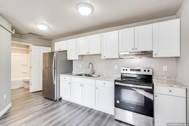 Interior Photo - EVERGREEN PLACE