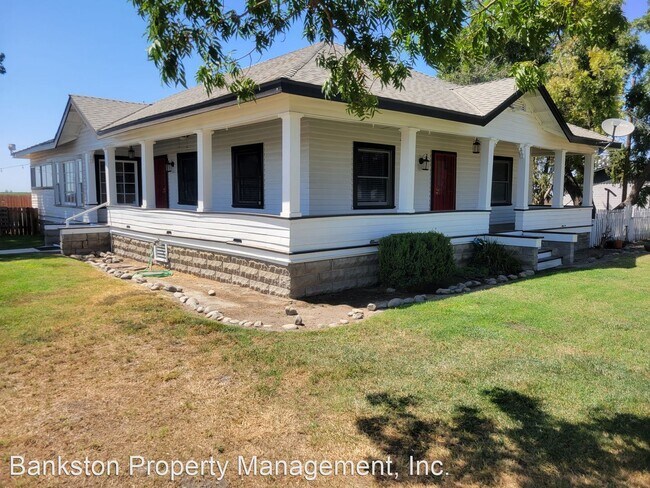 Foto del edificio - 4 br, 1 bath House - 21145  Road 68