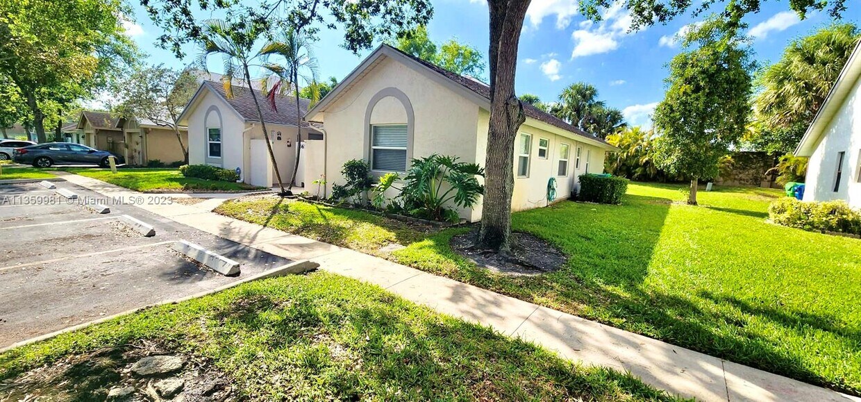 4373 NW 120th Ln, Sunrise, FL 33323 House Rental in Sunrise, FL
