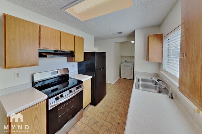 Foto del edificio - 3606 Cameron Springs