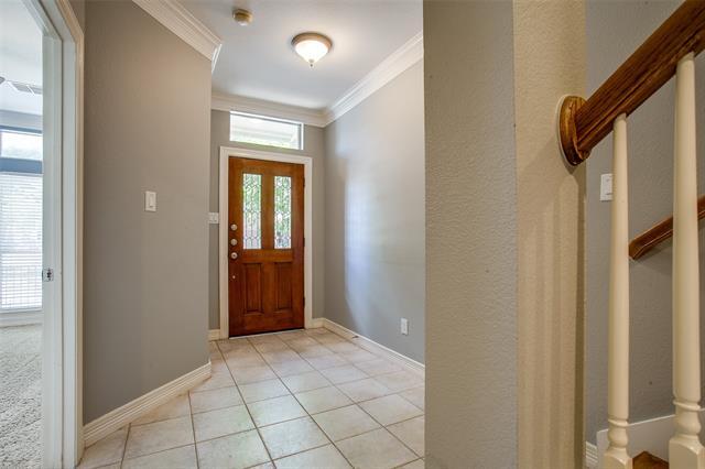 Foto del edificio - 3951 N Hall St
