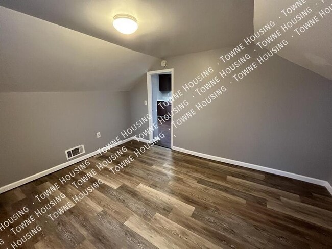 Building Photo - 340 Park Ave