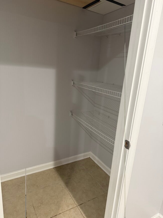 Foto del edificio - 3034 Rg Buchanan Dr