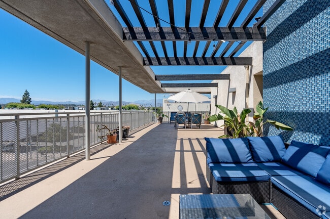Interior Photo - Helix at University Village
