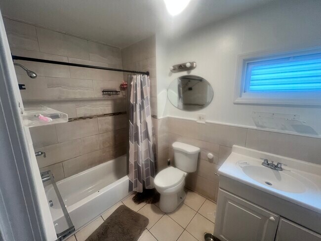 Bathroom - 162 Hickory St