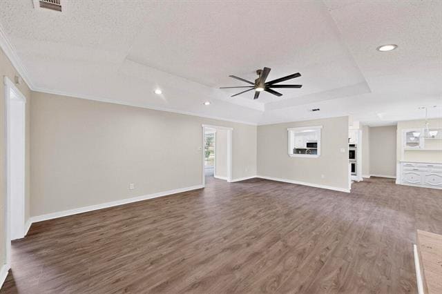 Building Photo - 2407 Meadow Creek Dr